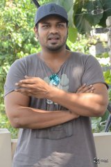 Manchu Manoj Interview About Okkadu Migiladu Movie